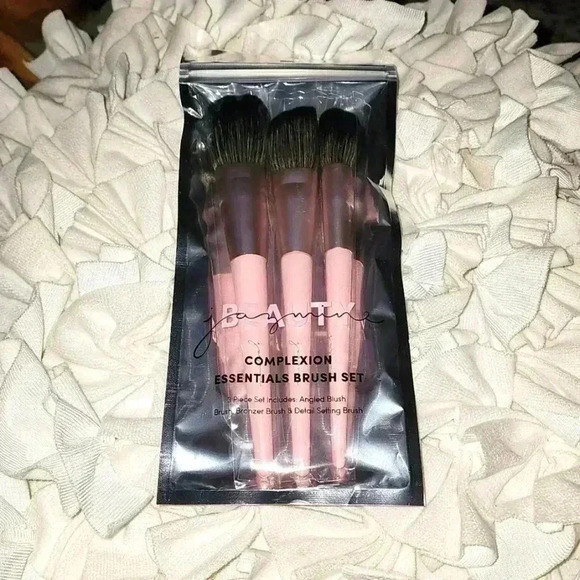 Jazmine Beauty Complexion Essentials Brush Set - Picture 1 of 2